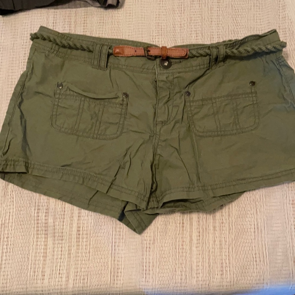 Bundle of shorts